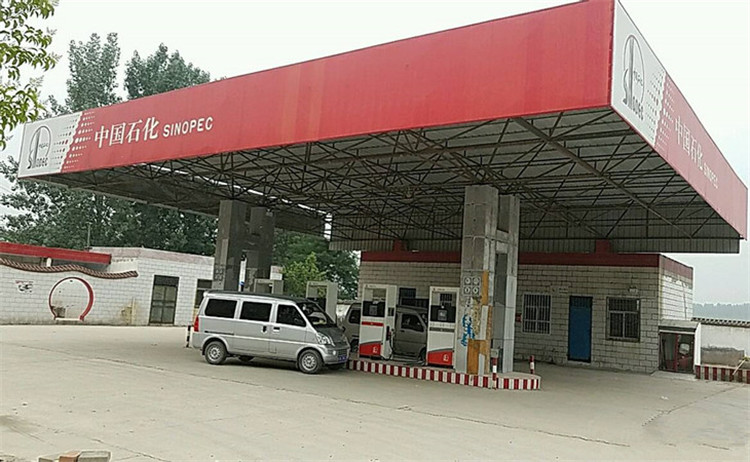 怒江加油站钢结构网架案例5